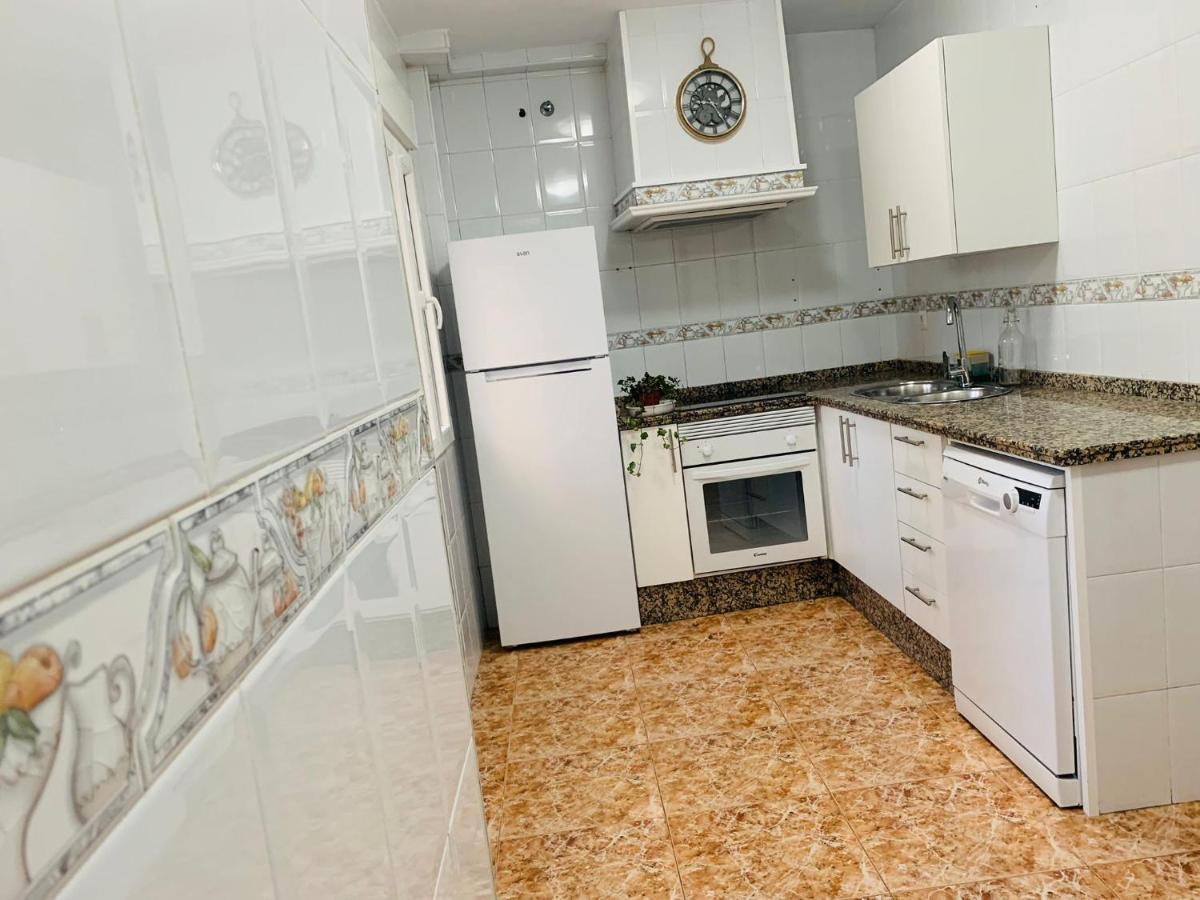 Apartamentos Custodio Ayamonte Luaran gambar